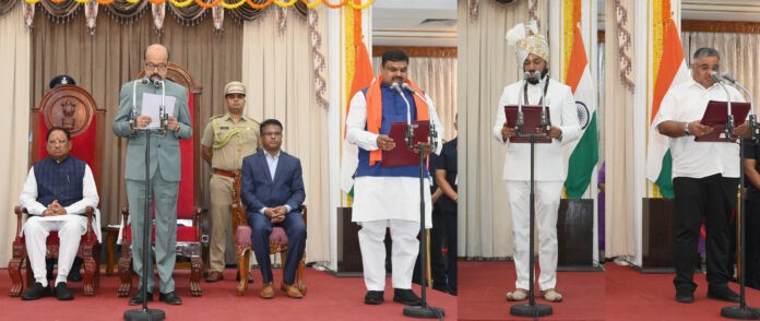 राज्यपाल श्री डेका ने दिलाई मंत्रियों को शपथ,राजभवन में शपथ ग्रहण समारोह सम्पन्न