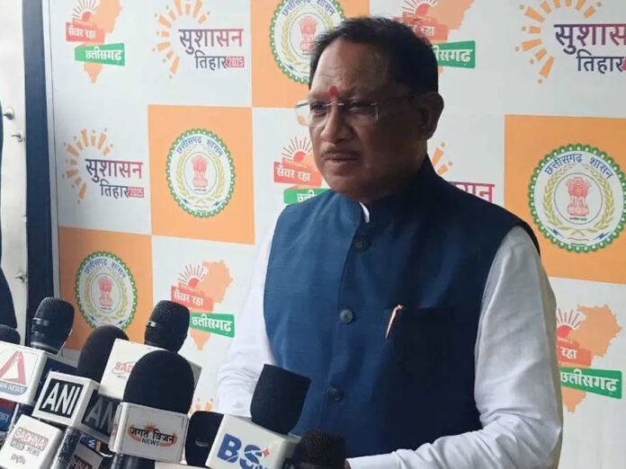 दिल्ली दौरे से लौटे मुख्यमंत्री विष्णुदेव साय, मंत्रिमंडल विस्तार पर दिया बड़ा संकेत