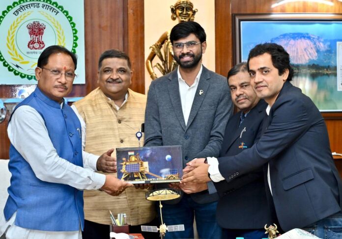 इसरो की उपलब्धियाँ प्रत्येक भारतवासी के लिए गर्व का विषय : मुख्यमंत्री साय