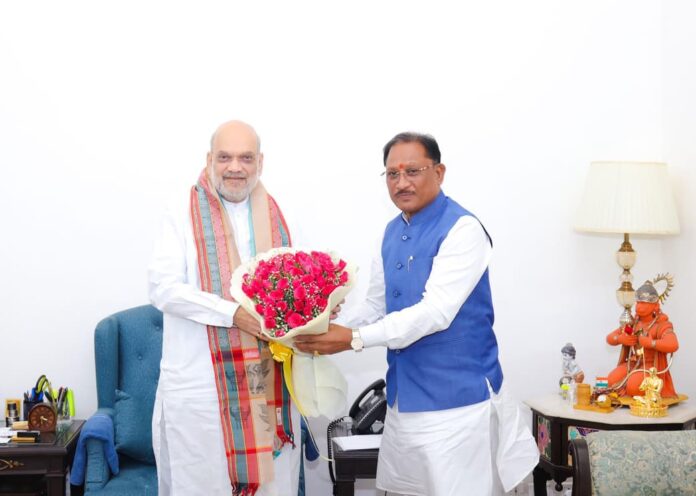 दिल्ली में बस्तर विकास मॉडल पर मंथन : केंद्रीय गृहमंत्री अमित शाह से मुख्यमंत्री विष्णु देव साय की अहम मुलाकात