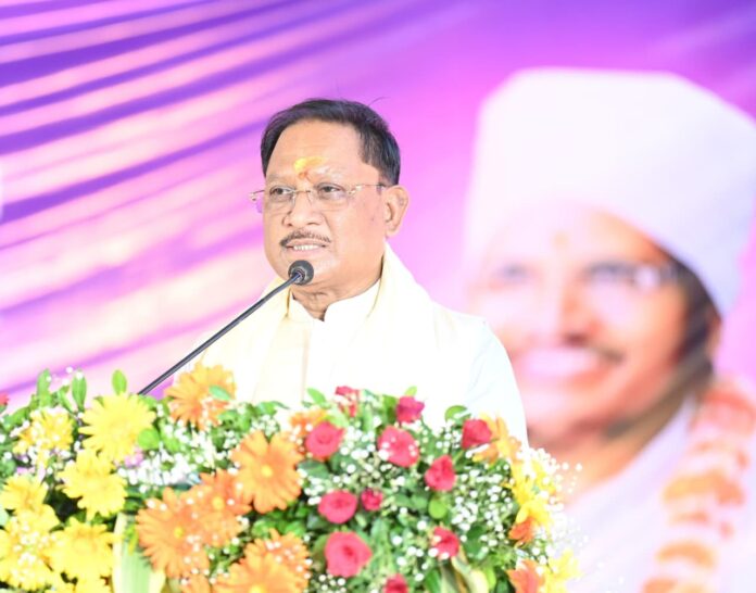 संत कबीर के आदर्शों पर चलकर समाज में समरसता और सेवा की भावना मजबूत होगी : मुख्यमंत्री विष्णुदेव साय