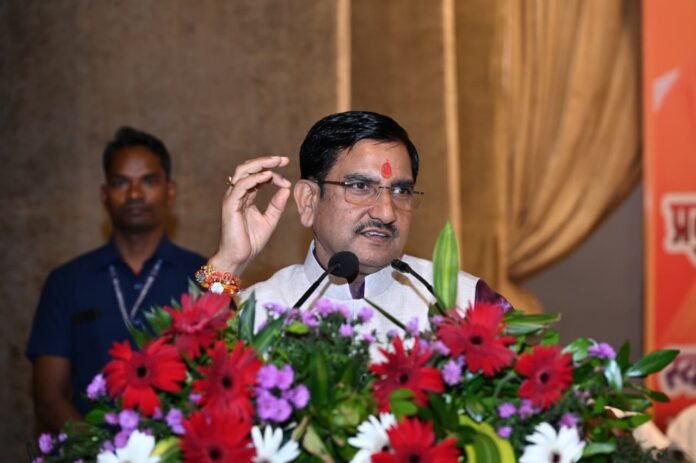मोदी सरकार ने ओबीसी समाज को दिया सम्मान और अधिकार, भाजपा के नेतृत्व में सशक्त हो रहा पिछड़ा वर्ग : केन्द्रीय राज्यमंत्री तोखन साहू