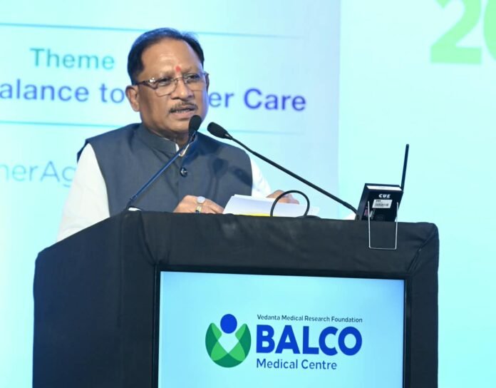 कैंसर की रोकथाम, समय पर पहचान और सुलभ उपचार के लिए सरकार, चिकित्सा जगत और समाज को मिलकर करने होंगे प्रयास : मुख्यमंत्री साय